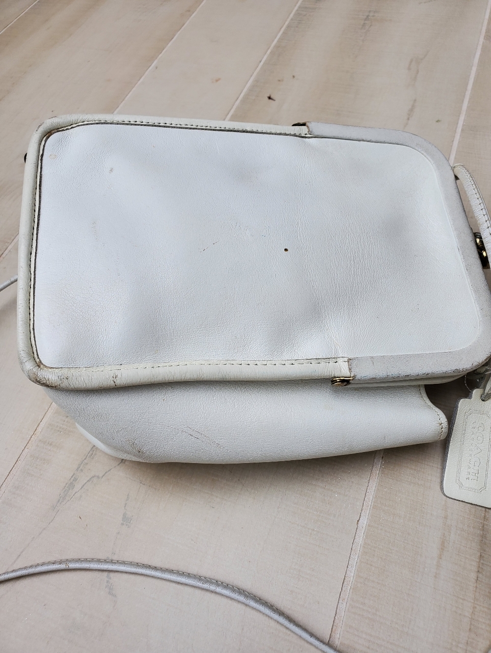 Vintage Coach Kisslock Frame Bag - Picture 5 of 12